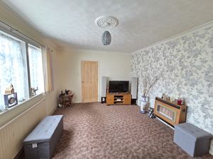 Lounge- click for photo gallery